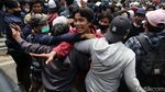 Begini Suasana Aksi Tolak UU Omnibus Law di Harmoni