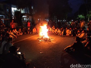 Didemo Massa, Pemkab-DPRD Garut Sepakat Tolak Omnibus Law