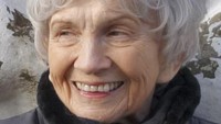 Nama Alice Munro telah melanglang buana dalam ranah sastra dunia. Ia mendapat Nobel Sastra di tahun 2013. Foto: Nobel Prize/ Istimewa