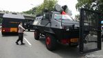 Barracuda-Water Cannon Amankan Demo Tolak Omnibus Law