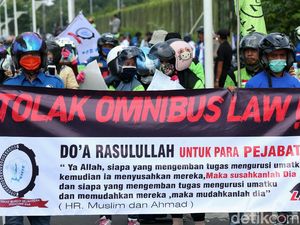 Omnibus Law Ubah Aturan Upah Buruh, di Negara Lain Bagaimana?