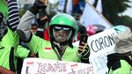 Begerak ke DPR, Buruh Diadang Polisi di Taman Ria Senayan