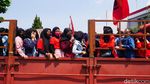 Buruh Cimahi Bergerak ke Gedung Sate Bandung
