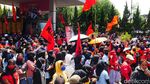 Buruh Cimahi Bergerak ke Gedung Sate Bandung
