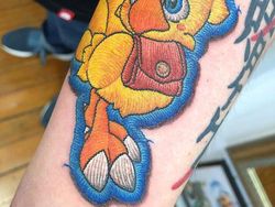 Keren! Seni Tato Seperti Bordiran Jahitan