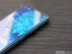 Unboxing Galaxy S20 FE, Ponsel Rp 10 Juta Berpenampilan Trendi