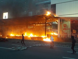 Deretan Peristiwa Menonjol di Demo Jakarta sampai Petang Ini