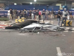 11 Halte TransJakarta Rusak, Kerugian Ditaksir Rp 25 Miliar
