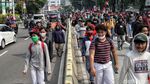Jalan Medan Merdeka Timur Mulai Ramai Massa Aksi