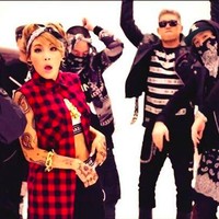 Mantan personel 2NE1, CL, dikritik karena berpakaian seperti chola girl di MV Baddest Female. Dalam budaya Meksiko, chola girl adalah sebutan untuk pacar atau adik perempuan dari anggota geng. Penampilannya dianggap sebagai perampasan budaya. Foto: Istimewa