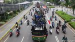 Mahasiswa Konvoi Menuju Istana Negara