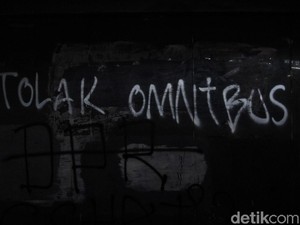 Ini Isi Omnibus Law yang Ditolak Buruh dan Picu Demo Rusuh