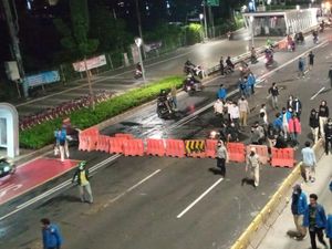 Daftar Terbaru Lokasi Massa Demo Penolak UU Ciptaker hingga Malam Ini