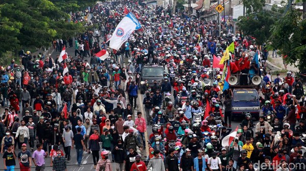 Melihat Lagi Lautan Massa di Jalan Daan Mogot