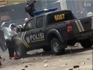 Mobil Polisi Dirusak di Tangerang, Polisi: Pelakunya Penyusup Anarko!
