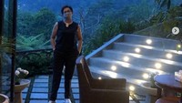 Bahkan Nurul Arifin yang mengunggah fotonya tengah berlibur itu juga ditantang untuk membuat undang-undang terkait korupsi yang dianggap terlalu ringan. Dok. Instagram/na_nurularifin