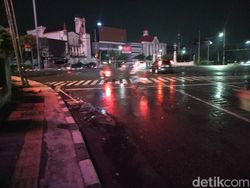 Ricuh di Harmoni Reda, PPSU Bersihkan Sampah-Kendaraan Dapat Melintas