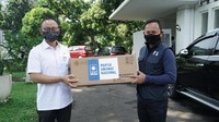 Anggota DPR Dapil Kota Bogor dan Kabupaten Cianjur dari Fraksi PAN Eddy Soeparno memfasilitasi bantuan 2 buah Ventilator untuk RSUD Kota Bogor dari BPPT. Selain Ventilator, Eddy juga memberikan bantuan 5000 Masker untuk rumah sakit.