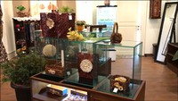 Belum lagi interior dan outdour areanya yang Instagramable dan pelayanannya yang excellent. Kehadiran Tins Gallery jadi kado ulang tahun untuk Kota Pangkalpinang yang ke-263.