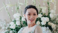 Zaskia Gotik diprediksi akan melahirkan anak perempuan. Foto: Instagram Vamos