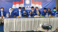 Ketua Umum PAN Zulkifli Hasan menetapkan Anggota DPR RI yang juga artis Desy Ratnasari sebagai Ketua DPW PAN Jawa Barat periode 2020-2025.
