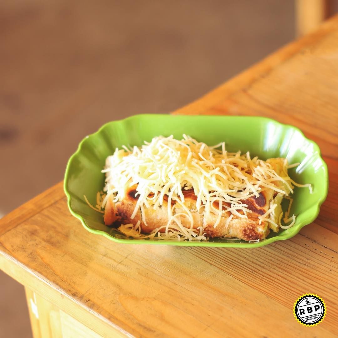 5 Tempat Ngemil Roti Bakar yang Asyik di Tangerang