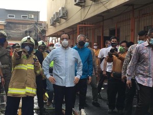 Anies Cek Grand Theater Senen yang Dibakar Massa Demo