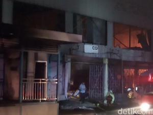 Kisah Grand Theater Senen yang Terbakar, Sempat Jaya Sampai Prostitusi
