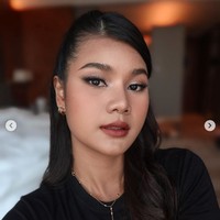 Dalam unggahannya di Instagram, Bam Arisara yang merupakan salah satu 30 finalis Miss Universe Thailand 2020 itu mengatakan, dirinya sudah melakukan yang terbaik saat penjurian. Apapun hasilnya kata Bam, dia akan menganggap keikutsertaannya di ajang Miss Universe Thailand 2020 ini sebagai pengalaman berharga. Foto: Instagram @babyarisra
