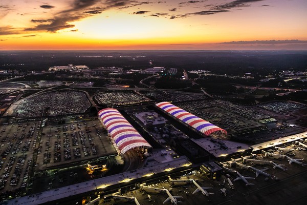Amerika Serikat tak mau ketinggalan, Kota Atlanta masuk sebagai yang terbaik di AS (Ilustrasi Bandara Hartsfield Jackson Atlanta) Amerika Serikat tak mau ketinggalan, Kota Atlanta masuk sebagai yang terbaik di AS (Ilustrasi Bandara Hartsfield Jackson Atlanta)