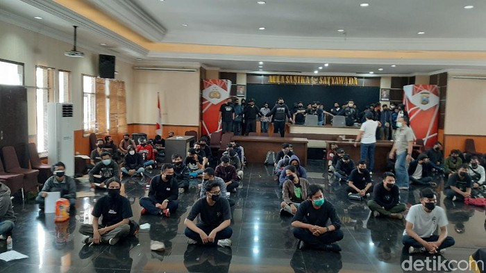 demo omnibus law di malang