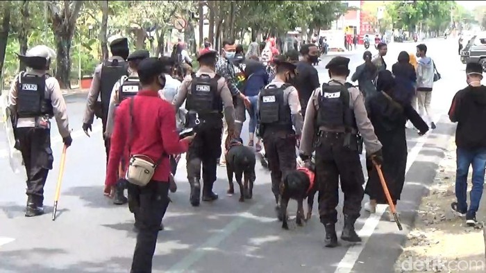 demo omnibus law di nganjuk