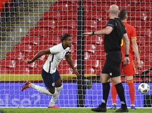 Debut di Timnas Inggris dan Cetak Gol, Calvert-Lewin Merasa Hampa