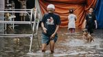Hang Lekir Kebanjiran, Anak-anak Asyik Main Air dan Berenang