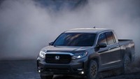 Honda Ridgeline punya grille dengan ventilasi udara yang lebih besar. Foto: Honda