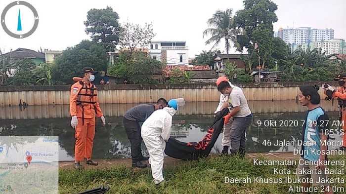 Jasad Balita Ditemukan Mengapung di Kali Mookervart Jakbar (dok istimewa)