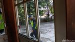 Kaca Gedung Perkuliahan-Pos Kemanan Unisba Pecah