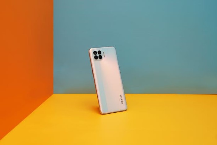 OPPO Reno4 F