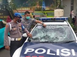 Polrestabes Surabaya Amankan 253 Pendemo Omnibus Law, 216 Pelajar 13 Mahasiswa