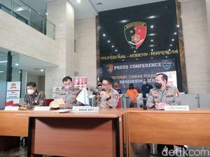 Polri: @videlyae Sebar Hoax 12 Pasal UU Cipta Kerja