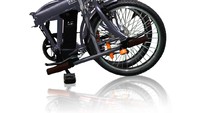 Setelah melahirkan sepeda motor listrik dan sepeda listrik, Viar Motor Indonesia kembali memperkenalkan kendaraan ramah lingkungan yang diberi nama sepeda listrik hybrid. Sepeda listrik yang bisa dilipat ini dibanderol sekitar Rp 7,5 jutaan. Seperti apa sih spesifikasinya?. Foto: Viar