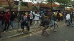 Tolak UU Cipta Kerja, Kantor DPRD Brebes Disegel Rakyat
