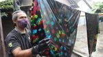Batik Bermotif Corona Sebagai Penanda Zaman