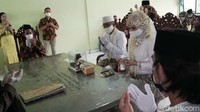 Hari ini banyak pasangan melaksanakan akad nikah karena merupakan tanggal cantik 10-10.