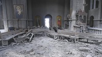 Perang antara negara Armenia dan Azerbaijan terus memanas dalam memperebutkan wilayah sengketa Nagorno-Karabakh. AP Photo/David Ghahramanyan