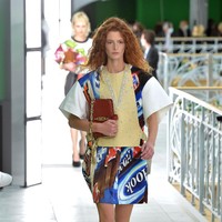 Fashion show koleksi spring/summer 2021 Louis Vuitton di Paris Fashion Week 2020.  Foto: Getty Images/Dominique Charriau