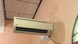 Nggak Masuk Akal, Ini 8 Cara Pasang Perabot Paling Aneh