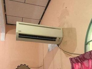 Nggak Masuk Akal, Ini 8 Cara Pasang Perabot Paling Aneh