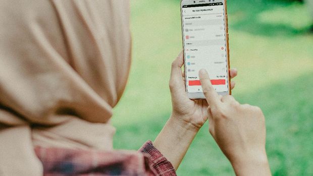 Mempermudah masyarakat dalam melakukan transaksi nontunai, khususnya seperti di tengah pandemi Corona, Telkomsel melalaui MyTelkomsel berkolaborasi dengan ShopeePay.