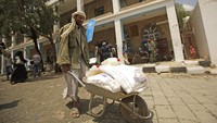 Sejak itu, badan itu banyak beroperasi di daerah bencana dan konflik di seluruh dunia, termasuk Yaman, Afghanistan, hingga Sudan Selatan. AP Photo/Hani Mohammed. 
